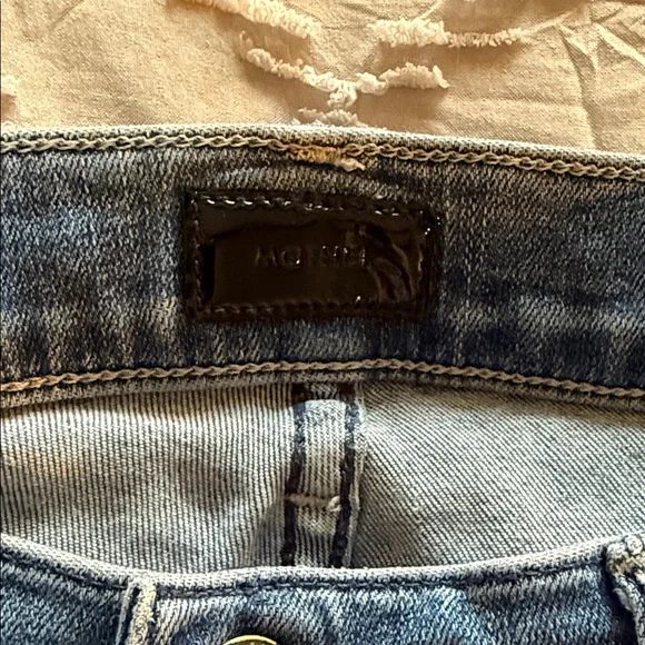 MOTHER The Mid Rise Dazzler Ankle in We the Animals color - Picture 2 of 9